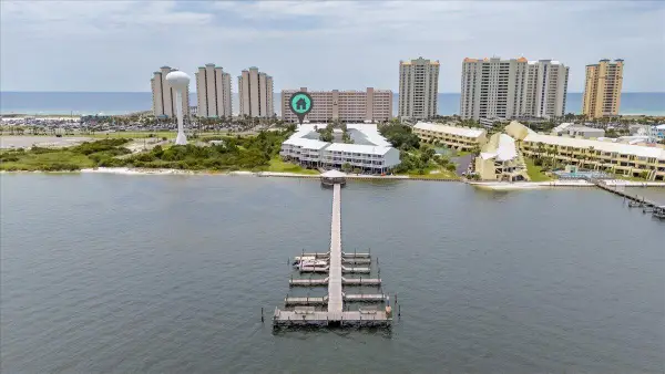 8522 Gulf Boulevard #APT 1, Navarre, FL 32566