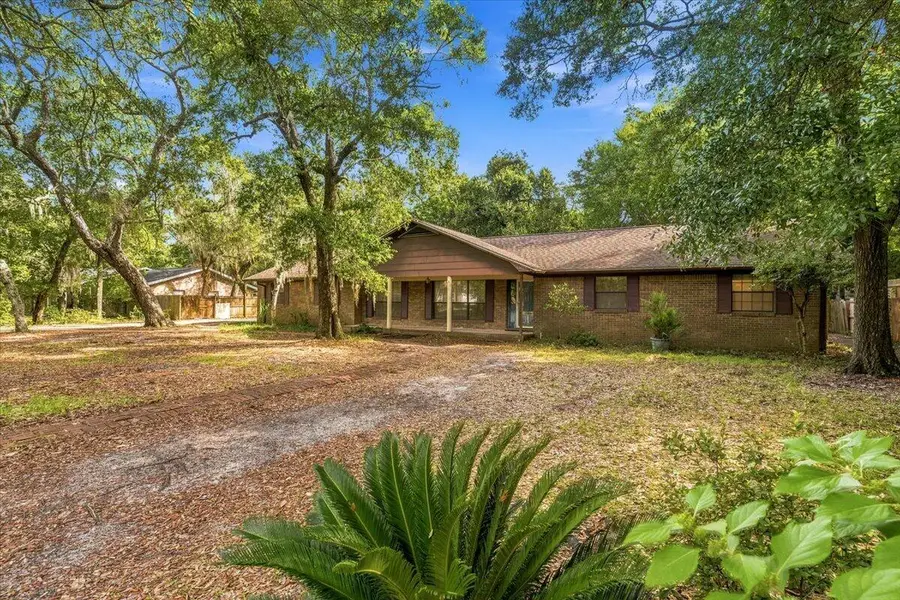 6660 Avenida De Galvez, Navarre, FL 32566 - #2