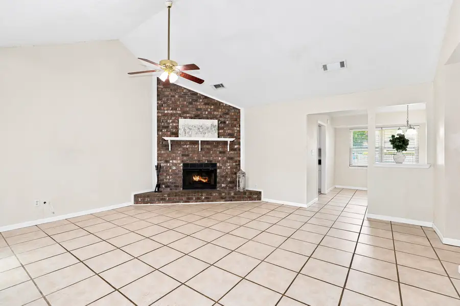 1464 Sanibel Lane, Gulf Breeze, FL 32563 - #3