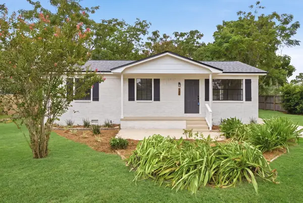 344 Morgan Lane, Mary Esther, FL 32569