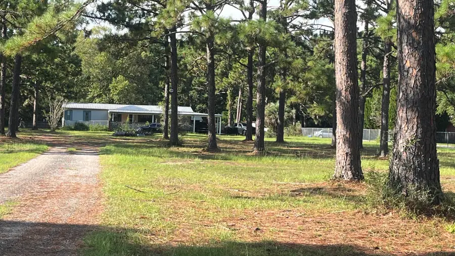 9050 Quail Roost, Navarre, FL 32566 - #2