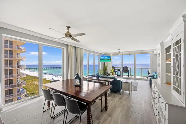 8477 Gulf, Navarre, FL 32566