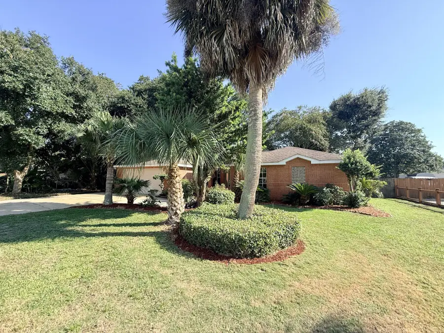 2825 Venetian Garden, Gulf Breeze, FL 32563 - #2