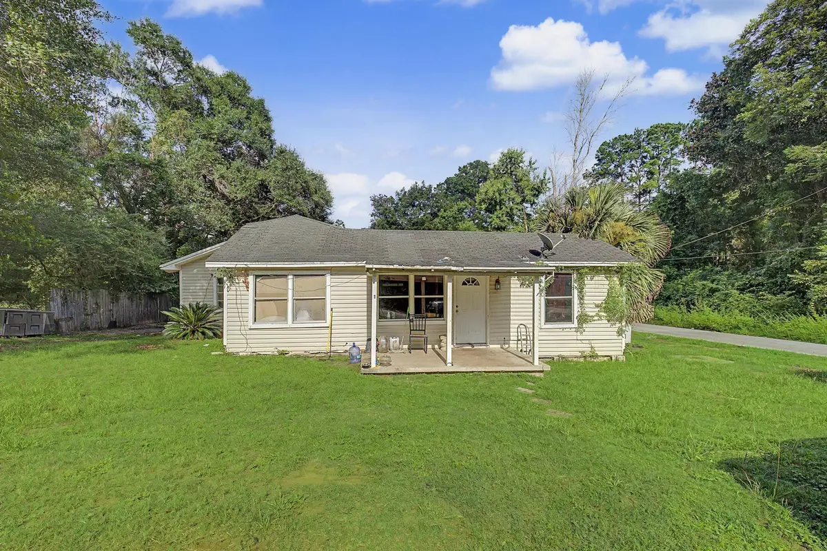 197 Hudson, Crestview, FL 32536 - #1