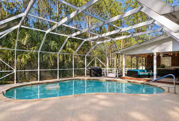 7004 Leisure, Navarre, FL 32566