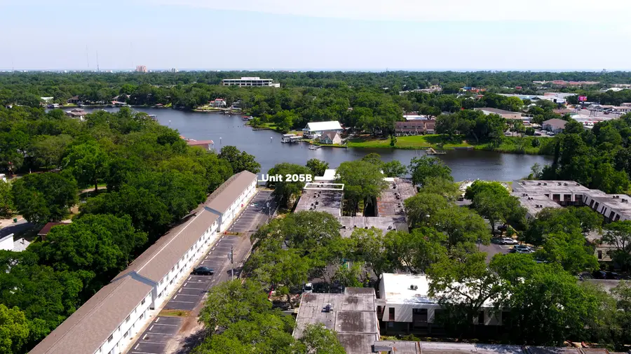 210 Pelham Road #UNIT 205B, Fort Walton Beach, FL 32547 - Image #2