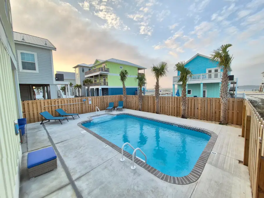 7395 Grand Navarre Boulevard, Navarre, FL 32566 - Image #3