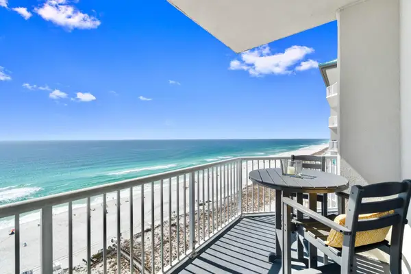 8577 Gulf Boulevard #APT 1405, Navarre, FL 32566