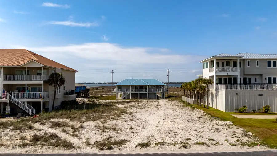 7964 Gulf Boulevard, Navarre, FL 32566 - Image #2
