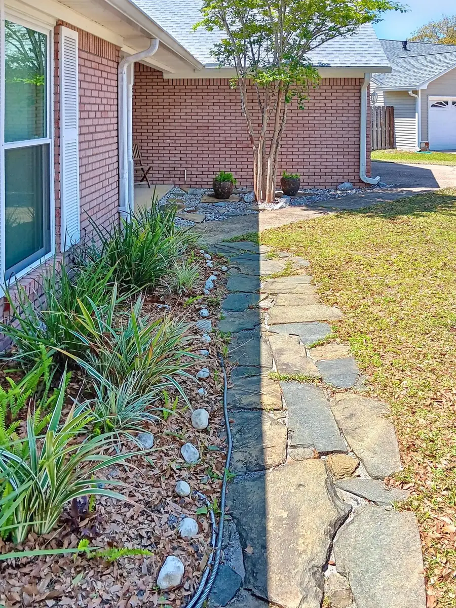 4568 Kate Court, Niceville, FL 32578 - Image #3