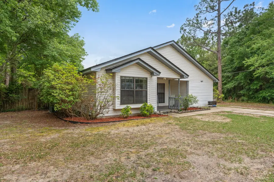 426 Brown Place, Crestview, FL 32539 - Image #3