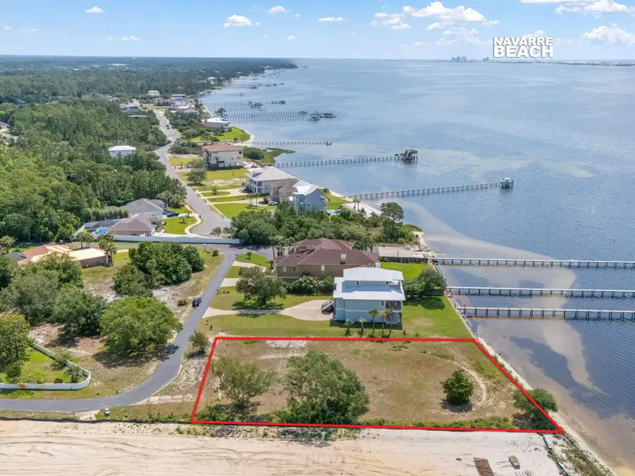 1604 Smugglers Cove Circle, Gulf Breeze, FL 32563 - Image #2