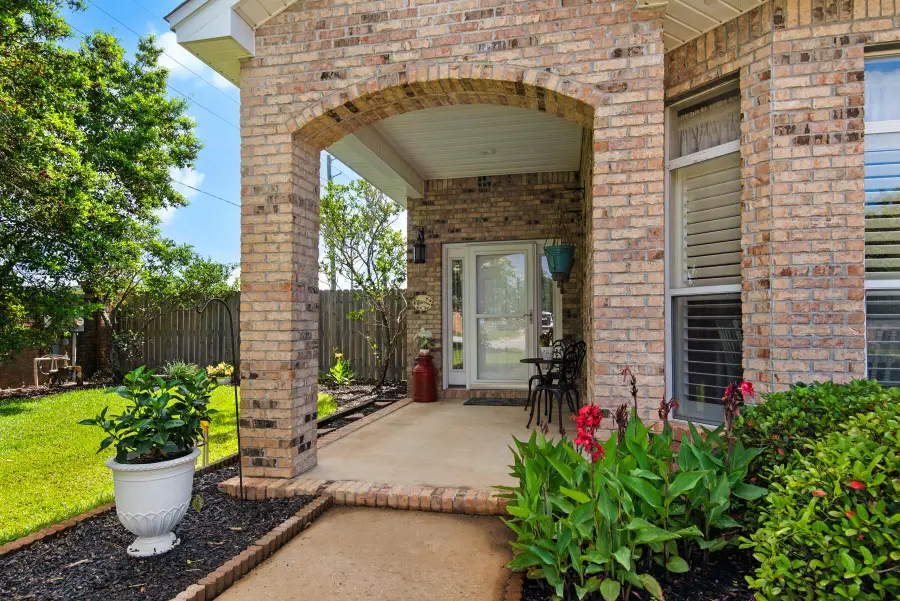 2092 Pritchard Point Drive, Navarre, FL 32566 - Image #3