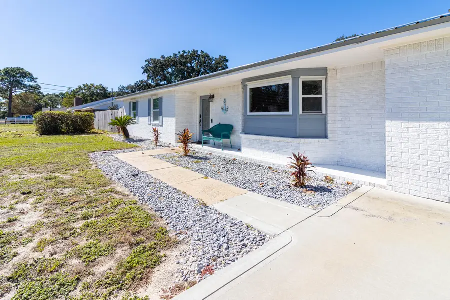 1969 Frontera Street, Navarre, FL 32566 - Image #3