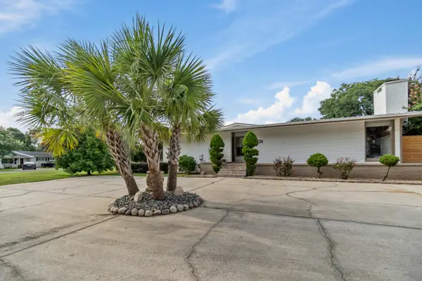 116 Julia Way, Gulf Breeze, FL 32561