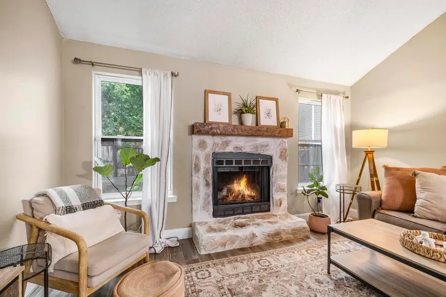 1833 Hunters Path, Fort Walton Beach, FL 32547 - Image #2