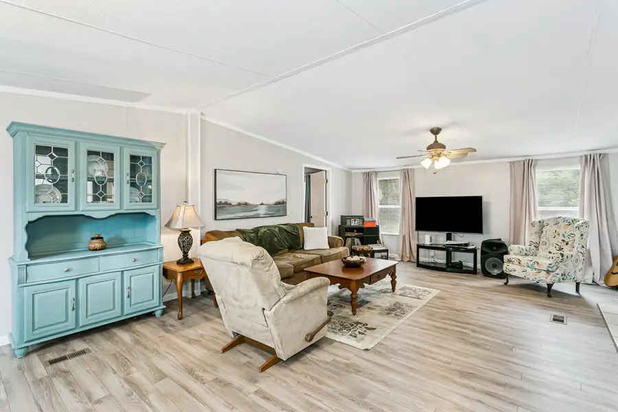 2539 Andorra Street, Navarre, FL 32566 - Image #2