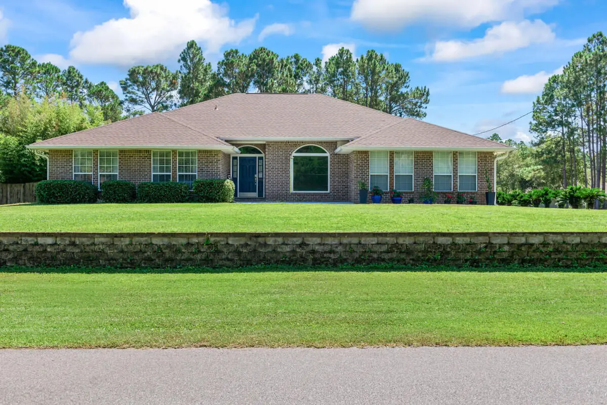 6985 Flintwood Street, Navarre, FL 32566 - Image #1