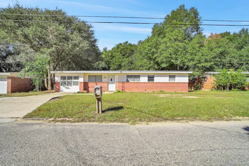 6504 Julia Drive, Milton, FL 32570 - Image #1