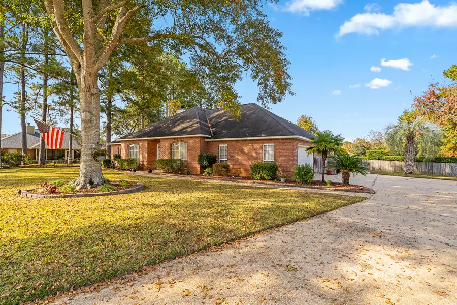 3306 Prestwick Drive, Pace, FL 32571 - Image #2