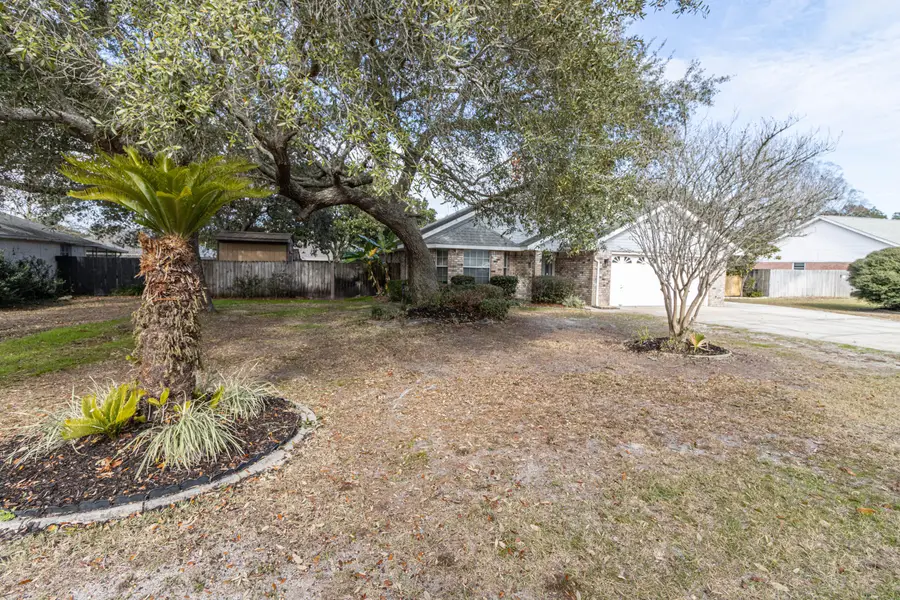 2865 Winners Circle Drive, Navarre, FL 32566 - Image #2