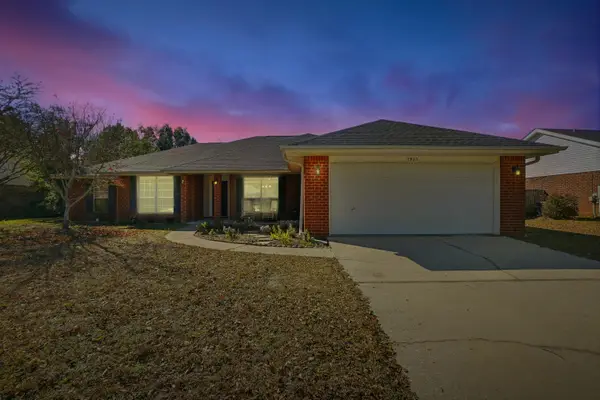 3925 Holleyberry Lane, Milton, FL 32583