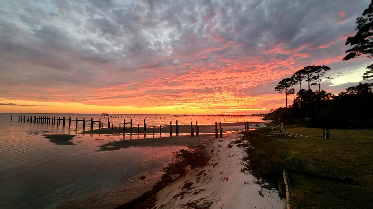 6817 Tidewater Drive Drive, Navarre, FL 32566 - Image #1