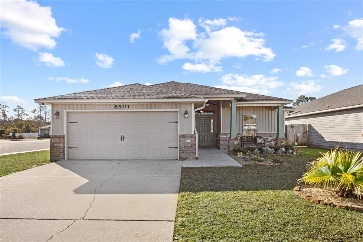 8501 Island Drive, Navarre, FL 32566 - Image #1