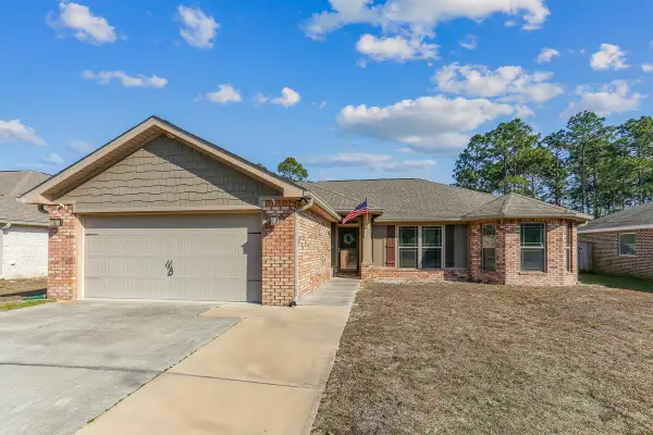 2038 Shannon Road, Navarre, FL 32566