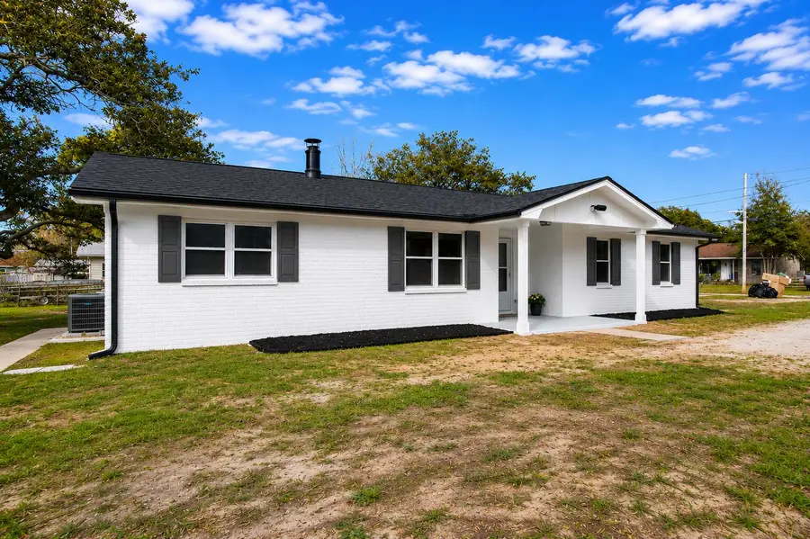 5621 Galvez, Pensacola, FL 32507 - #2