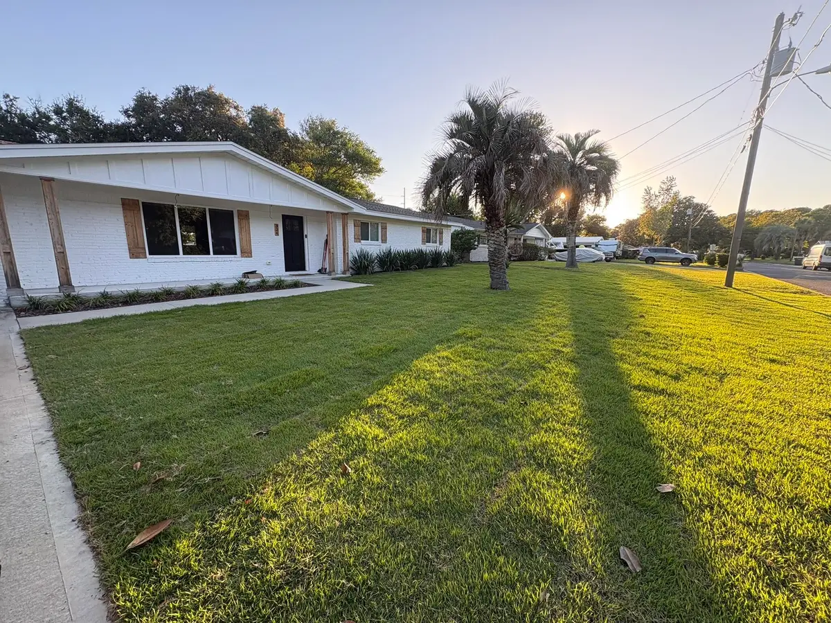 324 NW Leah Miller Drive, Fort Walton Beach, FL 32548 - #1