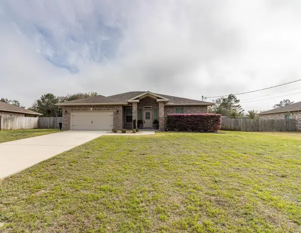 8283 Calle Mio, Navarre, FL 32566