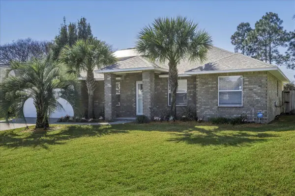 2528 Houston Circle, Gulf Breeze, FL 32563