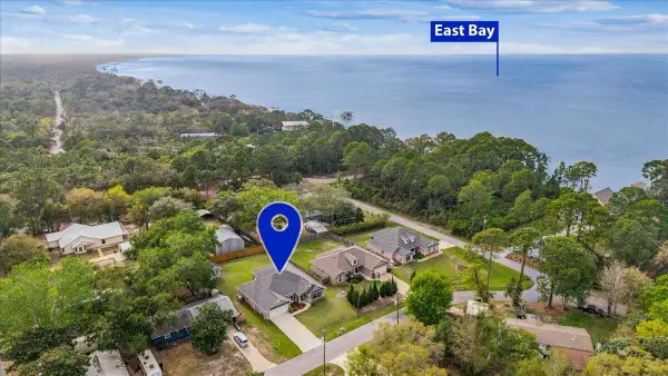 1911 Ladybird Lane, Gulf Breeze, FL 32563