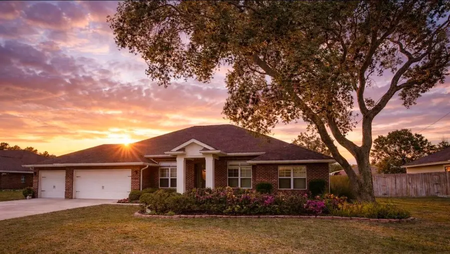 6528 Fairmont Street, Navarre, FL 32566 - #2