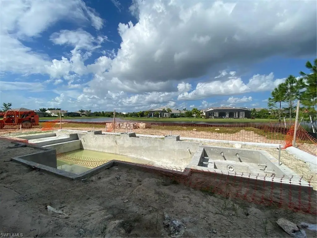 3205 Cullowee Ln, Naples, FL 34114 - Image #1