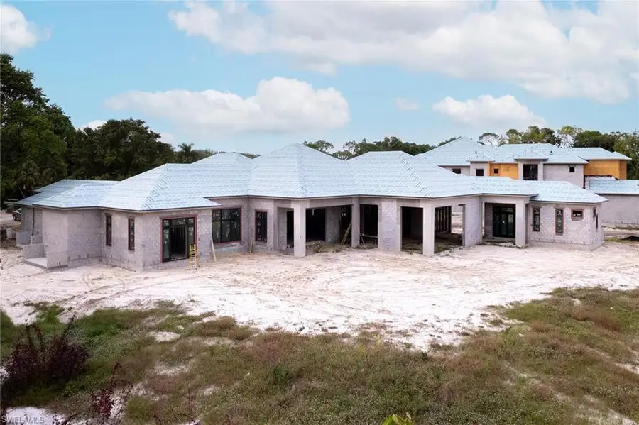 82 Caribbean Rd, Naples, FL 34108 - Image #2