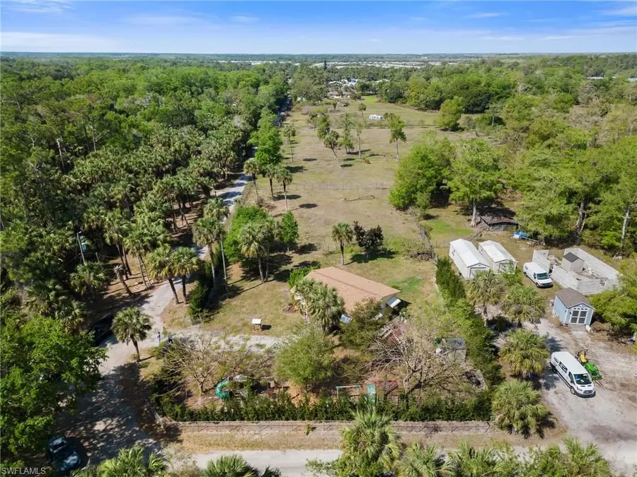 921 Cypress Dr, Naples, FL 34120 - Image #2