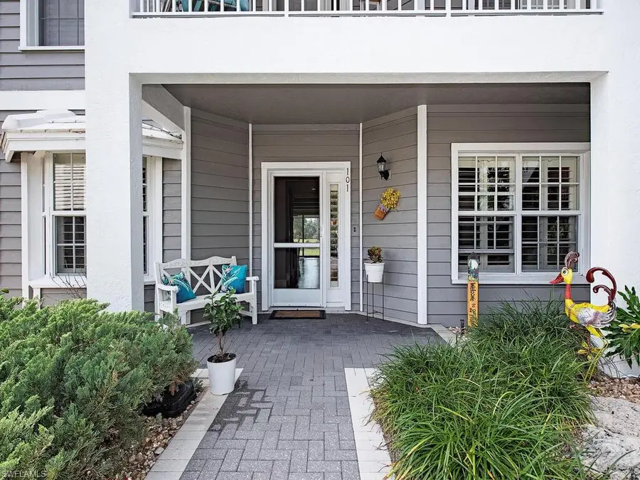 496 Edgemere Way E #1-1, Naples, FL 34105 - Image #2