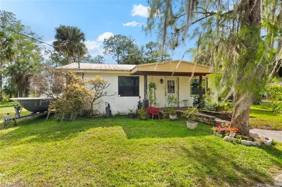 2280 Della Dr, Naples, FL 34117 - Image #2