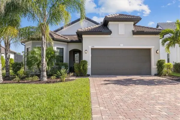 2718 Aviamar Cir, NAPLES, FL 34114