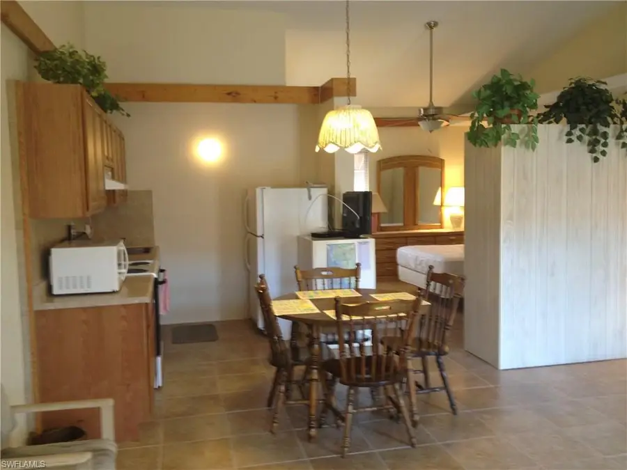 826 Wiggins Pass Rd #318, Naples, FL 34110 - Image #3