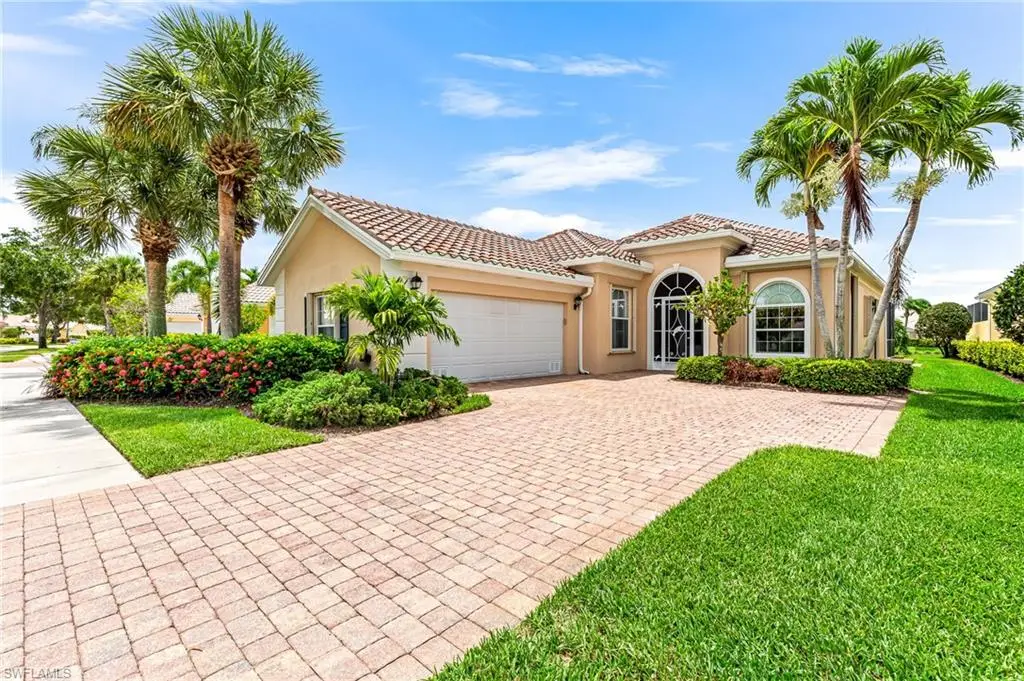 7710 Hernando Ct, Naples, FL 34114 - Image #1