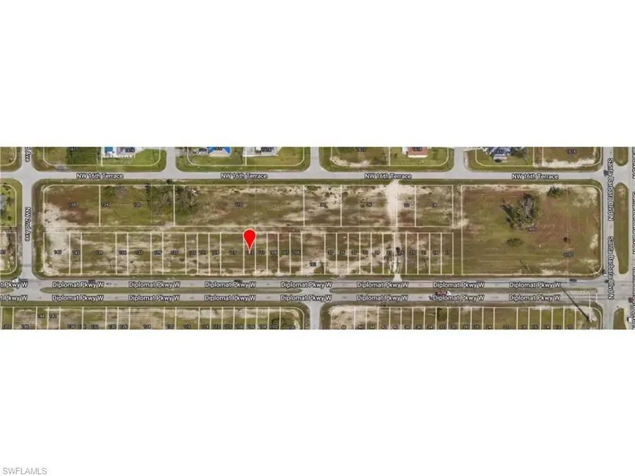 113 Diplomat Pkwy W, Cape Coral, FL 33993 - Image #2