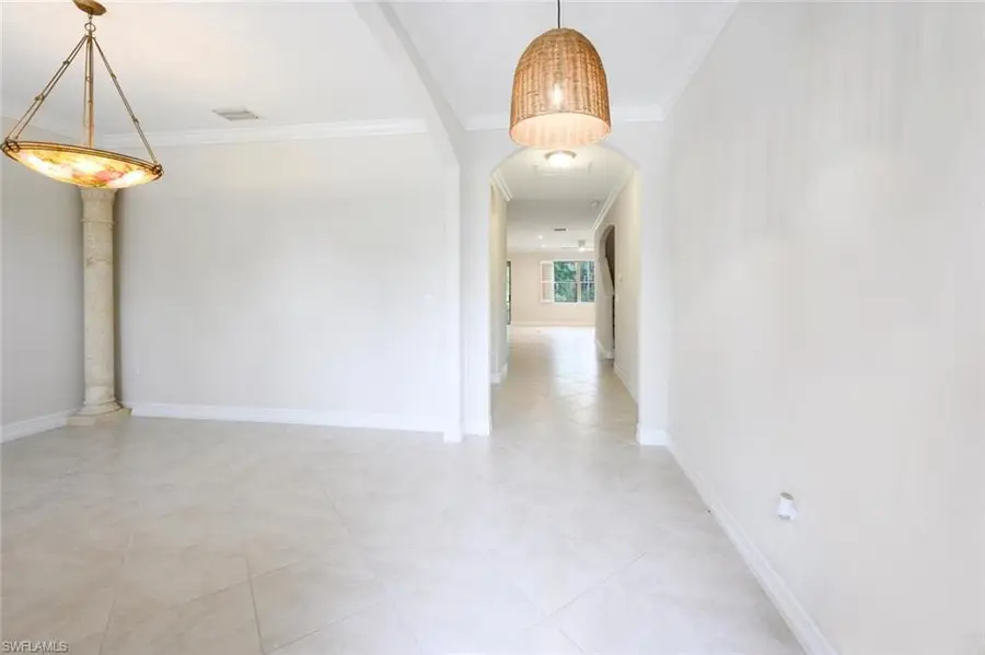 16277 Aberdeen Way, Naples, FL 34110 - Image #2