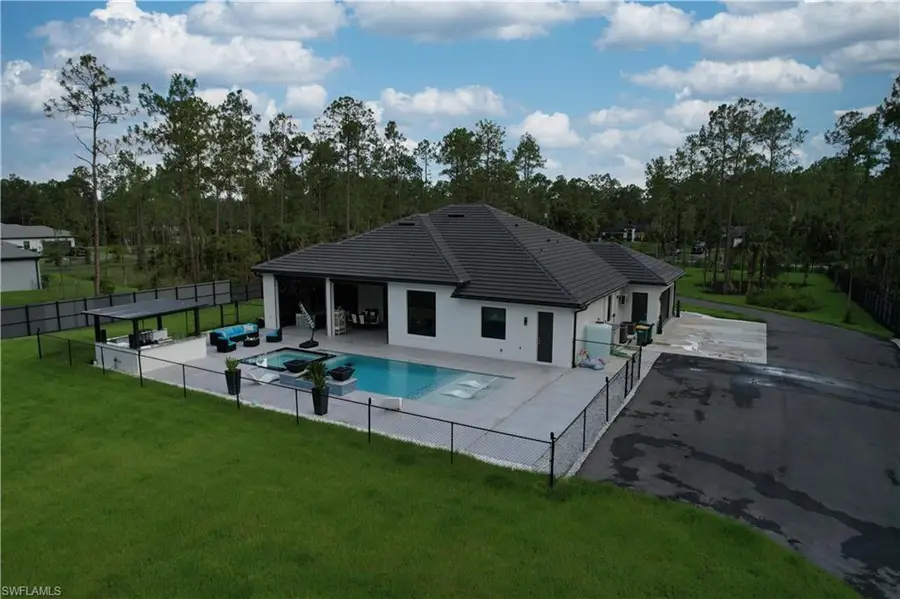 3957 6th Ave Ne, Naples, FL 34120 - Image #3