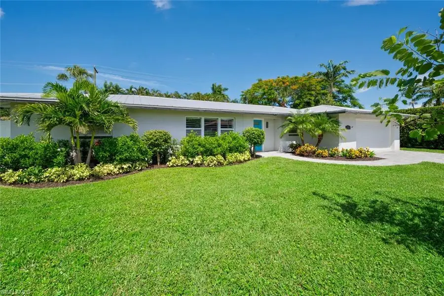 131 Coral Vine Dr, Naples, FL 34110 - Image #3