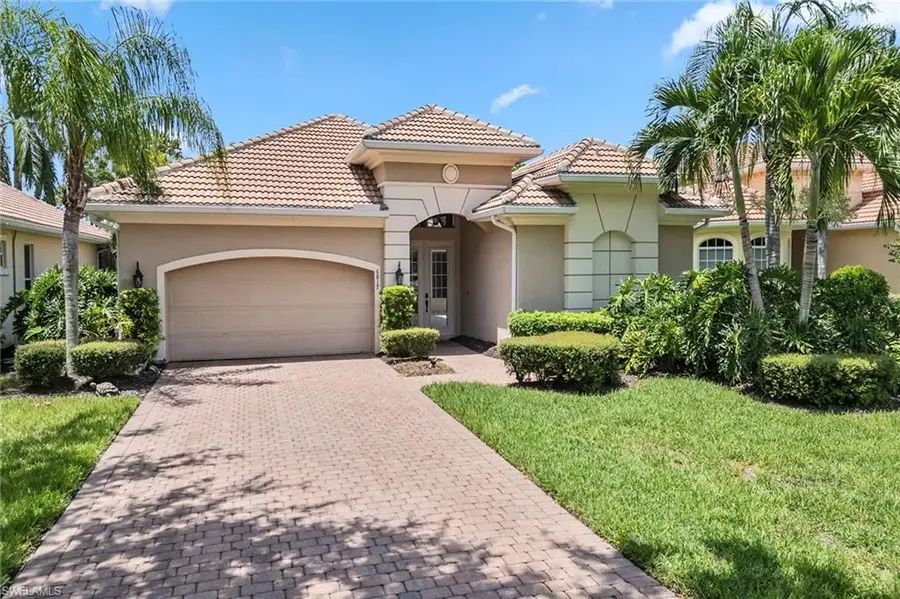 6817 Bent Grass Dr, Naples, FL 34113 - Image #2