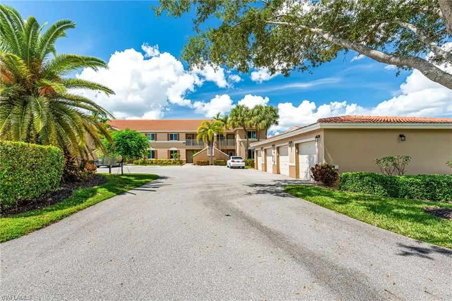 6900 Huntington Lakes Cir #103, Naples, FL 34119 - Image #2