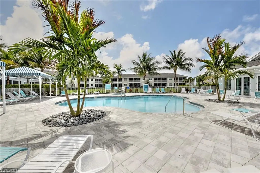 6972 Avalon Cir Nw #1003, Naples, FL 34112 - Image #1